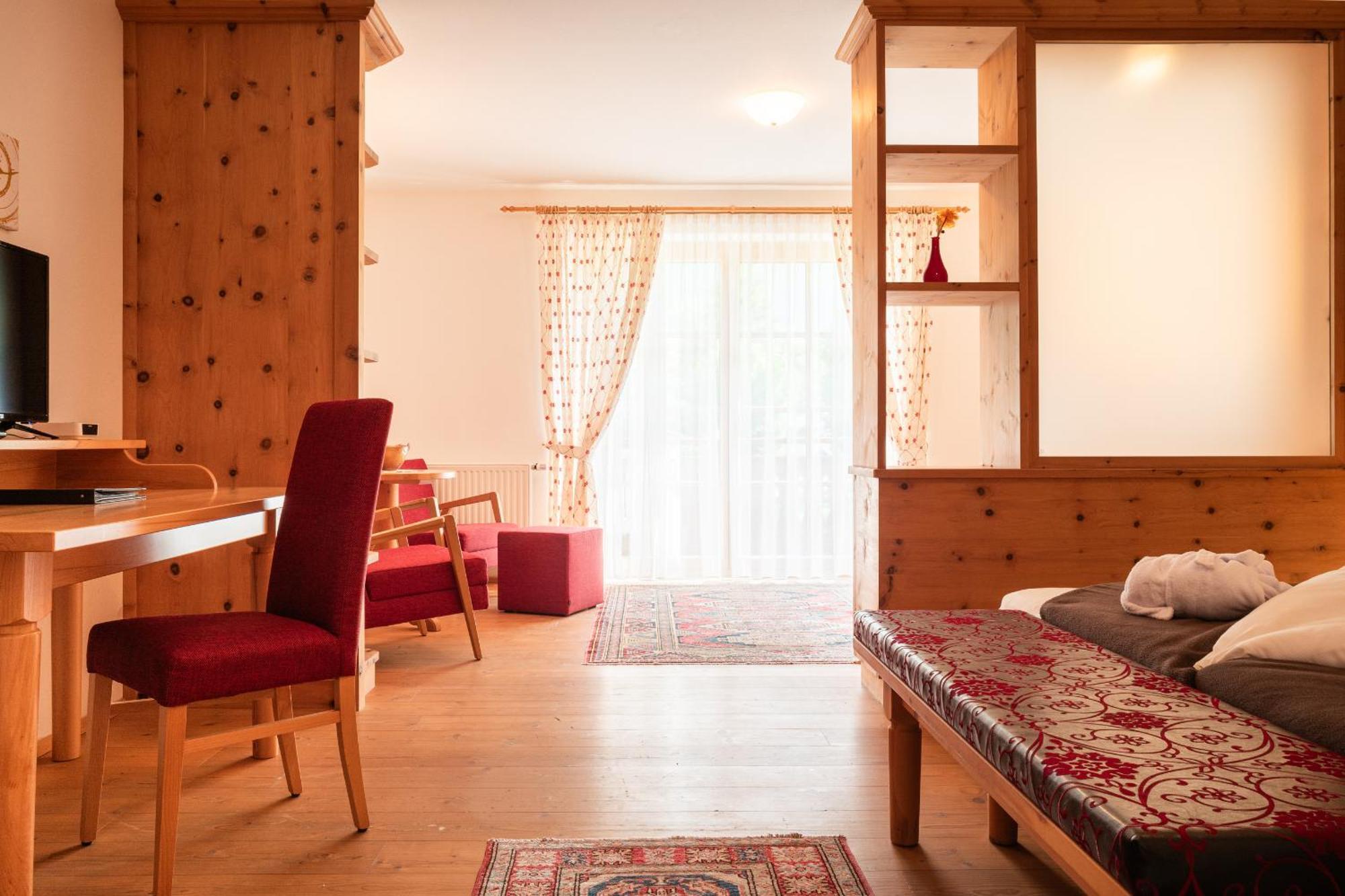 Hotel Krimmlerfaelle Экстерьер фото