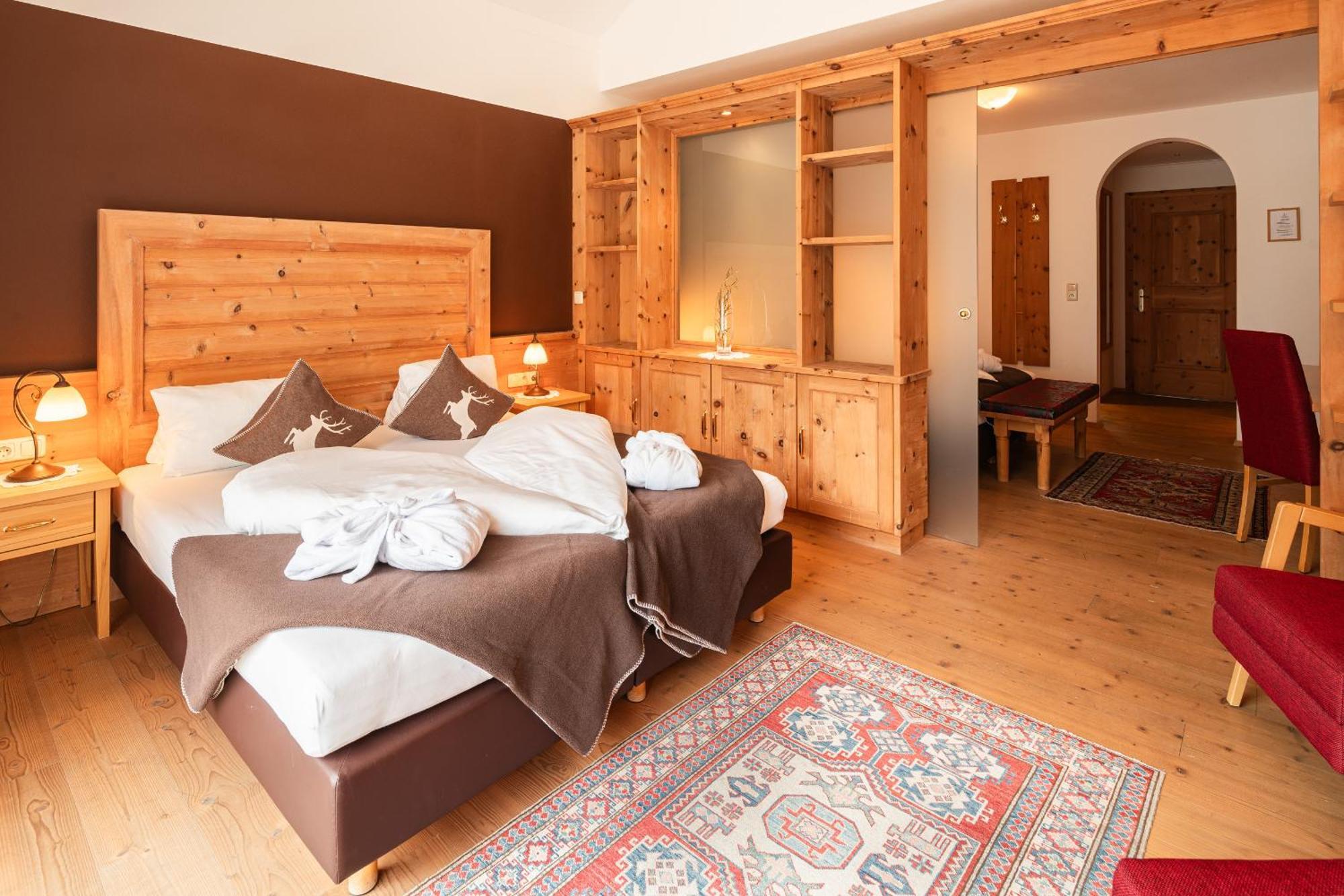 Hotel Krimmlerfaelle Экстерьер фото